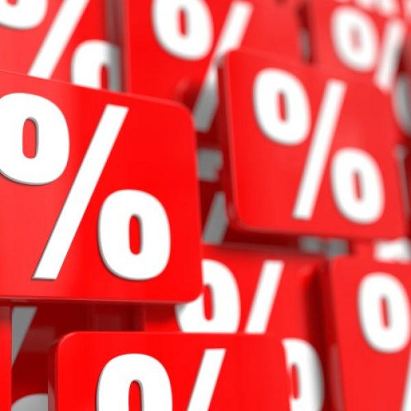 Procenty-znizka-rabat-kostki-Fotolia_80820125_Subscription_Monthly_M-nanomanpro-1805x1053px-resize850x496px